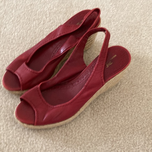 Brooks brothers red sandals size 6 - Picture 5 of 5